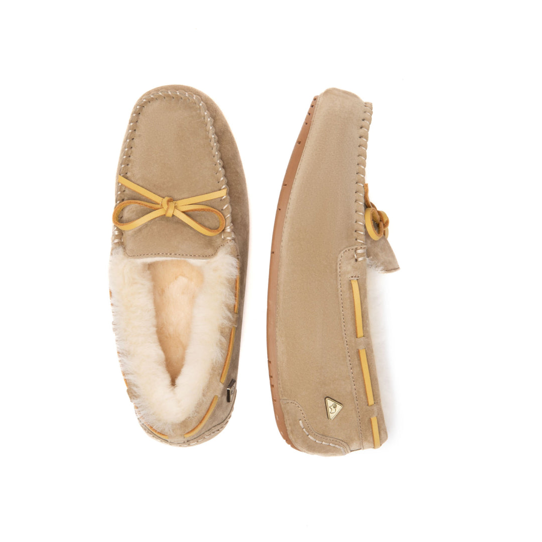 EVERAU Crested Leather Loafers Loafersy Brązowe