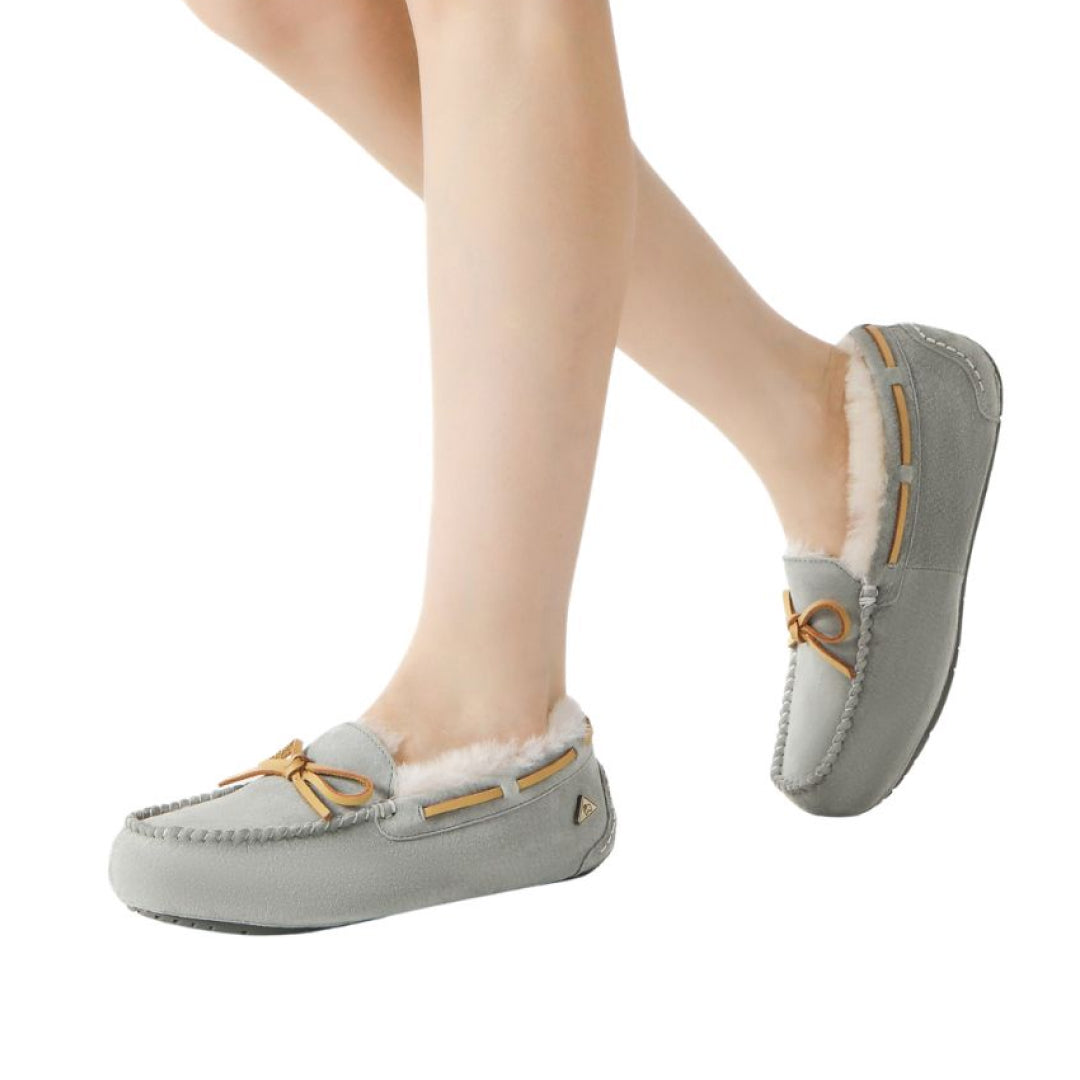 EVERAU Crested Leather Loafers Loafersy Szare