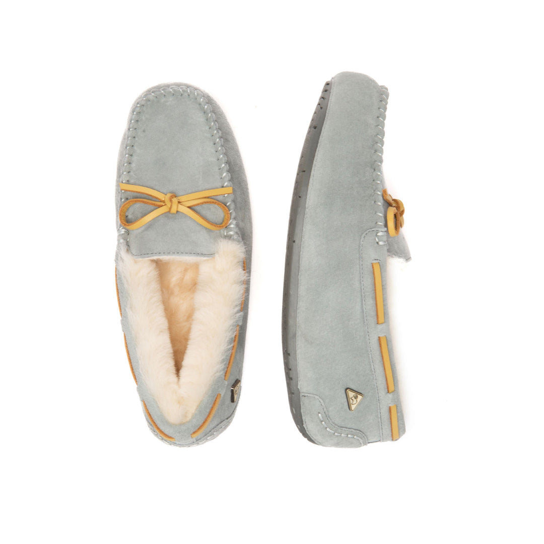 EVERAU Crested Leather Loafers Loafersy Szare