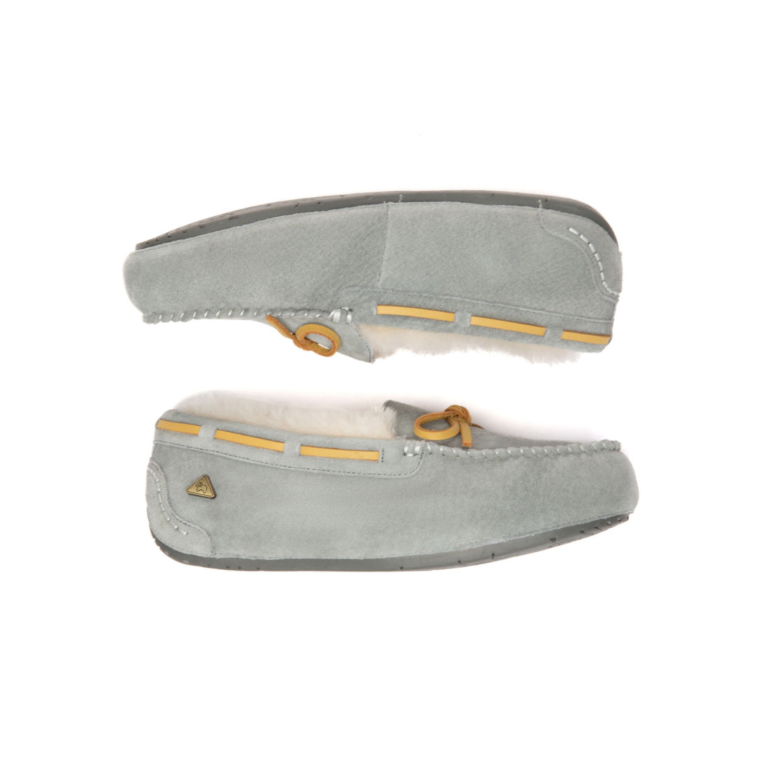 EVERAU Crested Leather Loafers Loafersy Szare