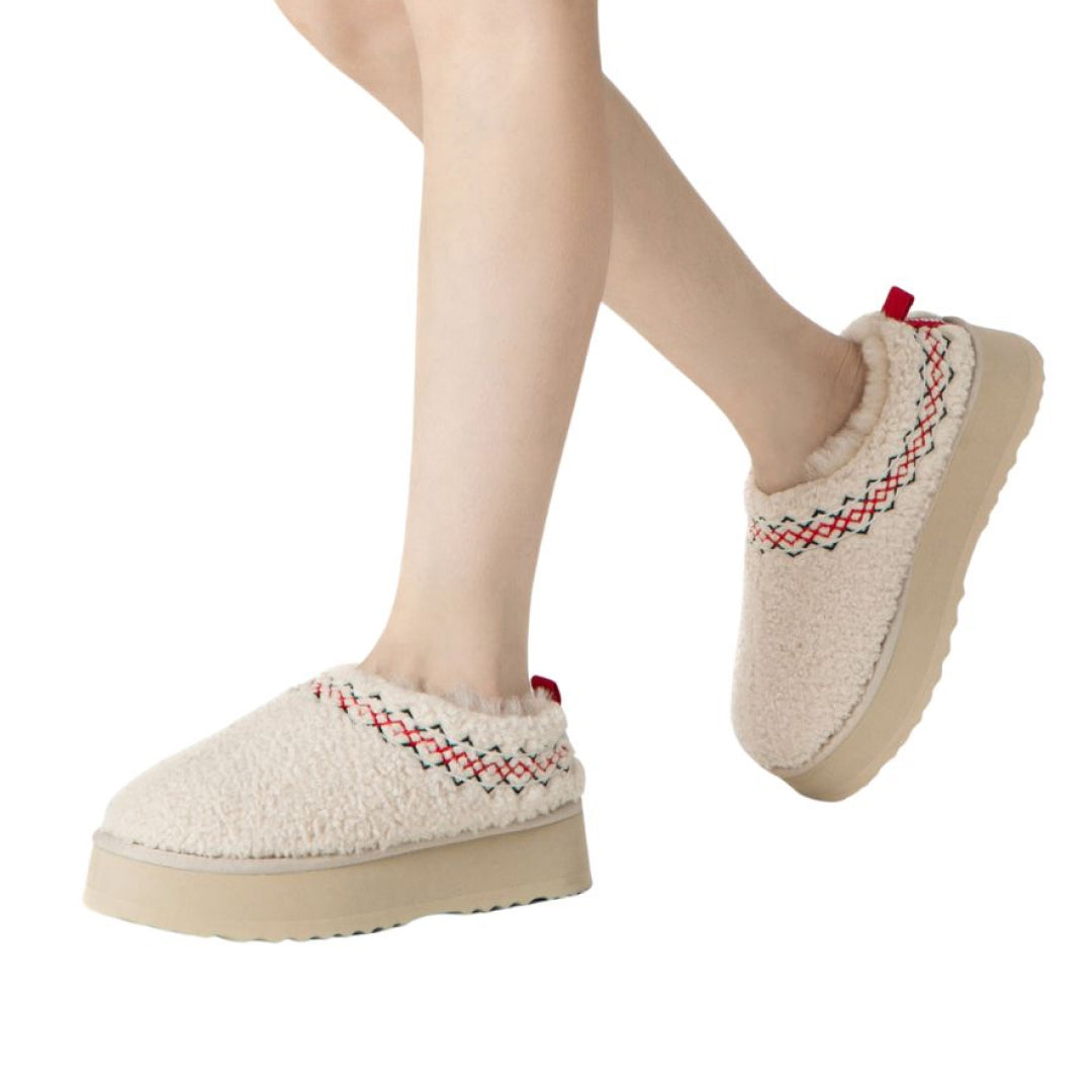 EVERAU Lewin Sand Plush Platform Slippers Kapcie Piaskowe